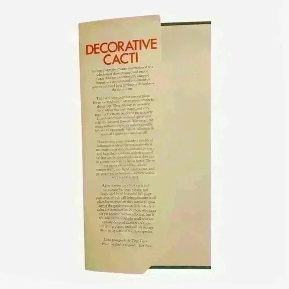 Decorative Cacti Guide to Succulent House Plants Hardcover 1973 - Picture 2 of 9